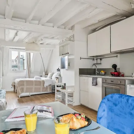 Bnbnova - Le Louvre & Notre-dame Apartment